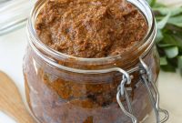 Sun-Dried Tomato Pesto (Pesto Rosso) Recipe for Pasta & Bread