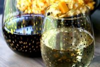 Popcorn and Cheese Wine Garnish Ideas