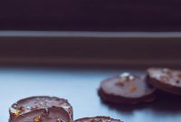 Salted Caramel Chocolate Truffles: Decadent Homemade Recipe