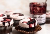 Decadent Chocolate Cupcakes with Fresh Blackberries