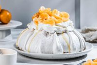 Mandarin and Gingerbread Pavlova Recipe for Festive Dessert