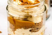 Biscoff Banoffee Pie Cups: Caramel, Banana & Cream Dessert Cups