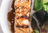 Honey-Glazed Salmon Recipe with Garlic & Soy Sauce