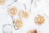 Rosette Cookies Recipe (Rosettbakkelse)