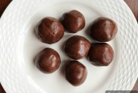 Keto No‑Bake Brownie Bites: Chocolate Fat Bomb Snack Recipe