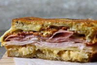 Classic Reuben Sandwich Recipe: How to Make the Ultimate Deli Favorite
