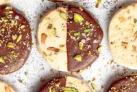 Pistachio Shortbread Cookies Recipe: Crispy, Buttery Treats