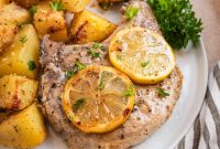Zesty Lemon Pepper Pork Chops with Crispy Pan-Seared Finish
