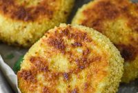 Crispy Risotto Cakes with Parmesan and Herb Aioli