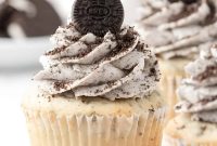 Cookies and Cream Cupcakes Recipe — Classic Oreo Cupcake Guide