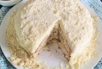 Olive Garden Lemon Cream Cake Copycat Recipe (Video)