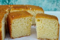 Decadent White Chocolate Sponge Cake Recipe with Light Frosting
