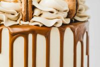 Biscoff Buttercream Frosting Recipe: Smooth Cookie Butter Frosting