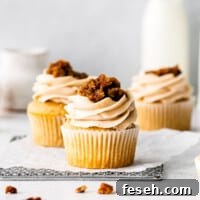 featured pecan pie cupcakes