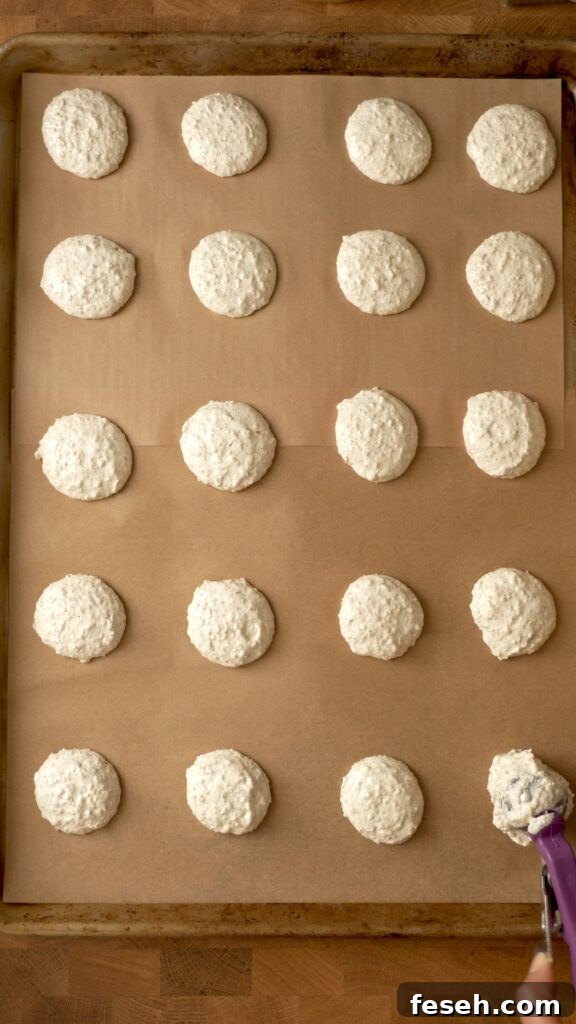 a full pan of merengues before baking
