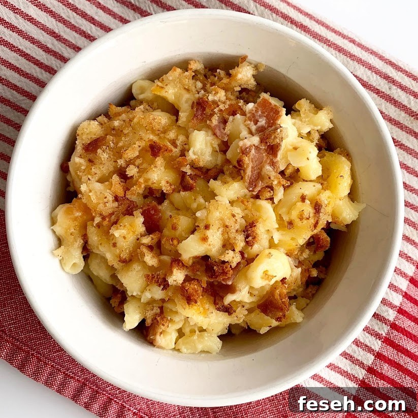 gluten-free macaroni and cheese with bacon