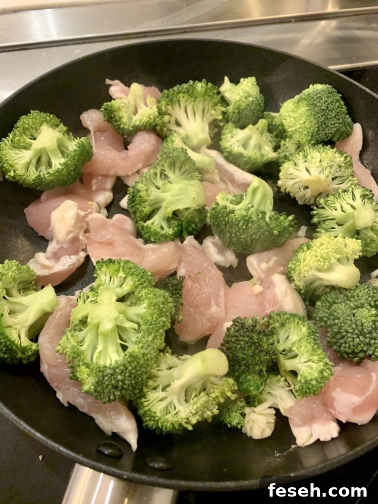 Chickeen & Broccoli in frying pan 
