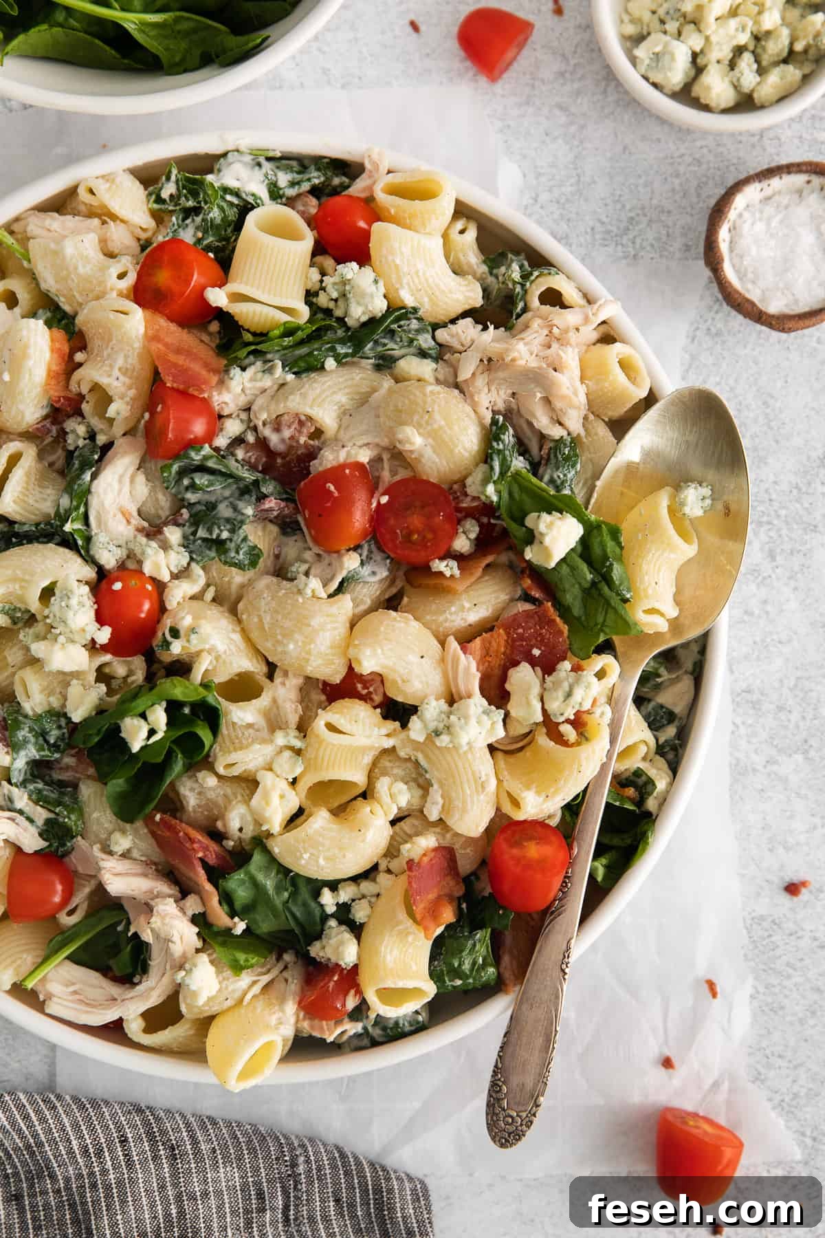 Gorgonzola chicken pasta salad in a bowl.