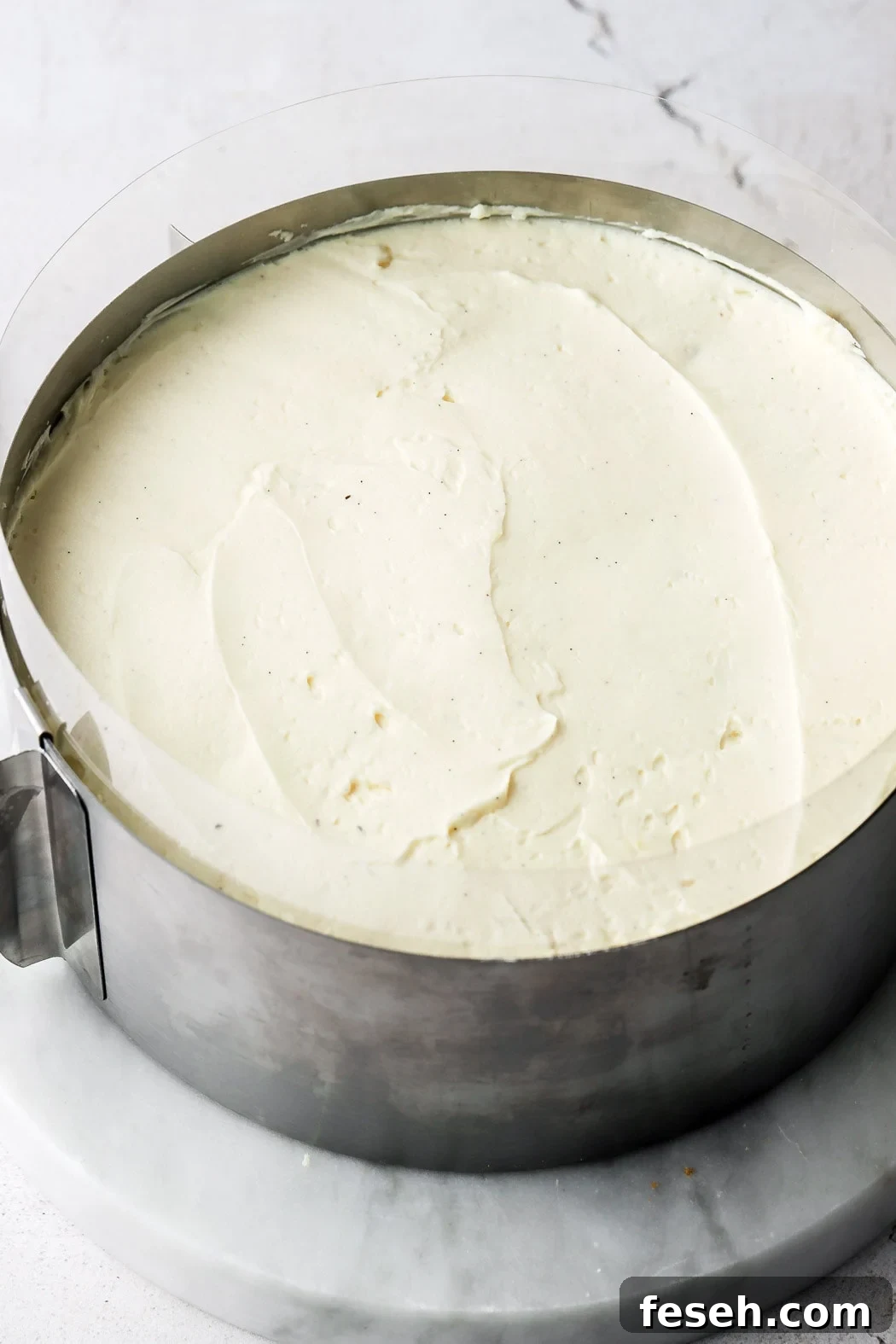 top with a flat layer of crème mousseline