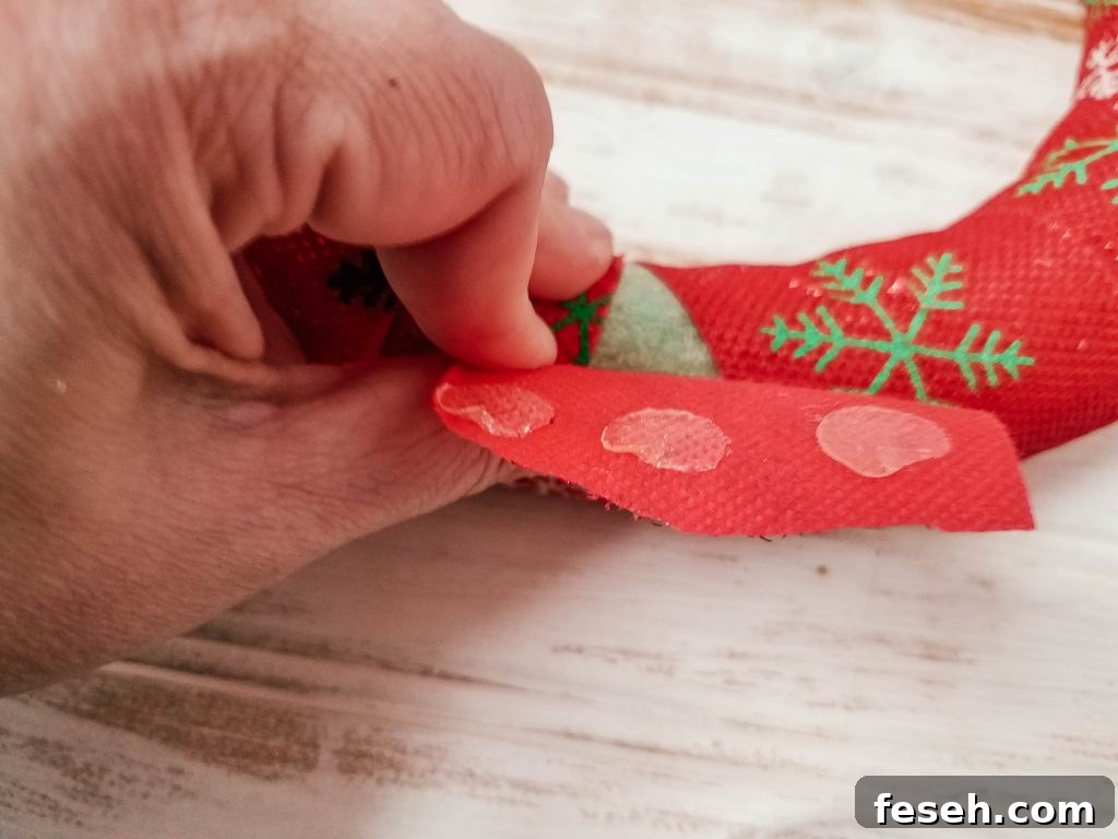 DIY Dollar Tree Christmas Wreath