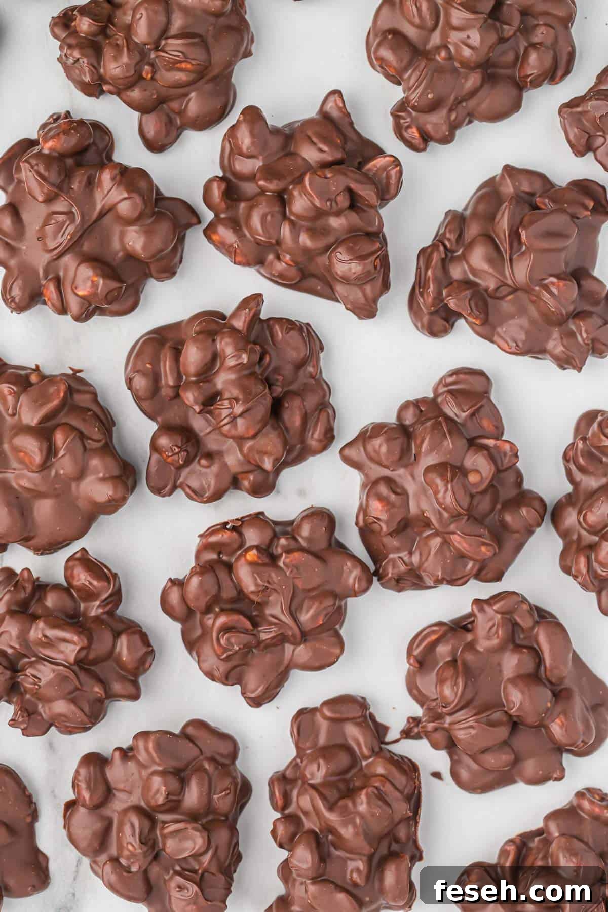 crock pot peanut clusters