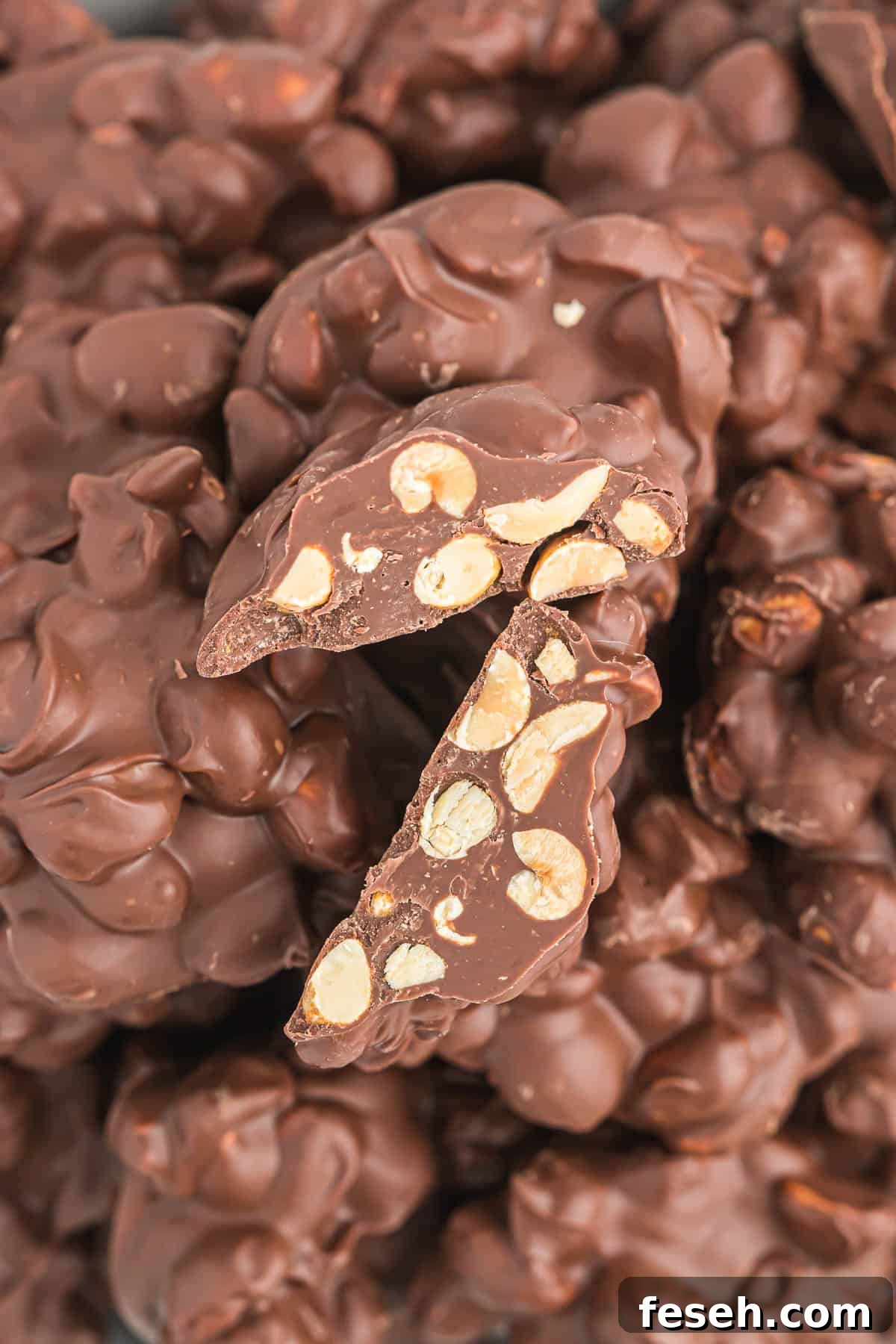 crock pot peanut clusters