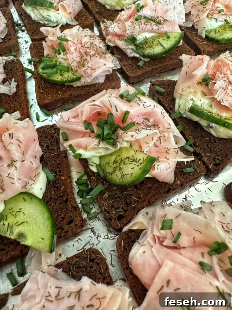 Shaved ham snacks with cucumber cream cheese