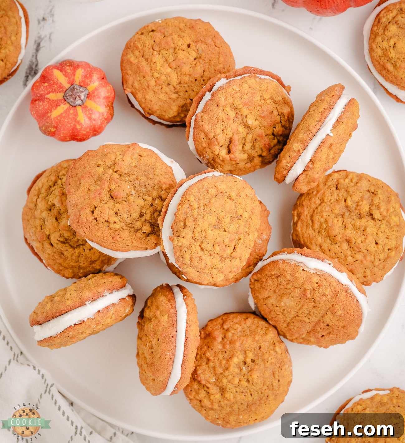 pumpkin oatmeal sandwich cookies