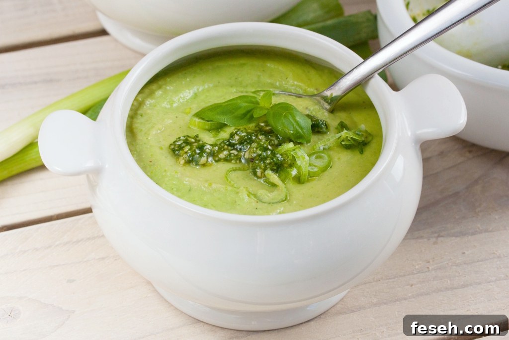 Quick and Easy Pea Soup with Basil Pesto