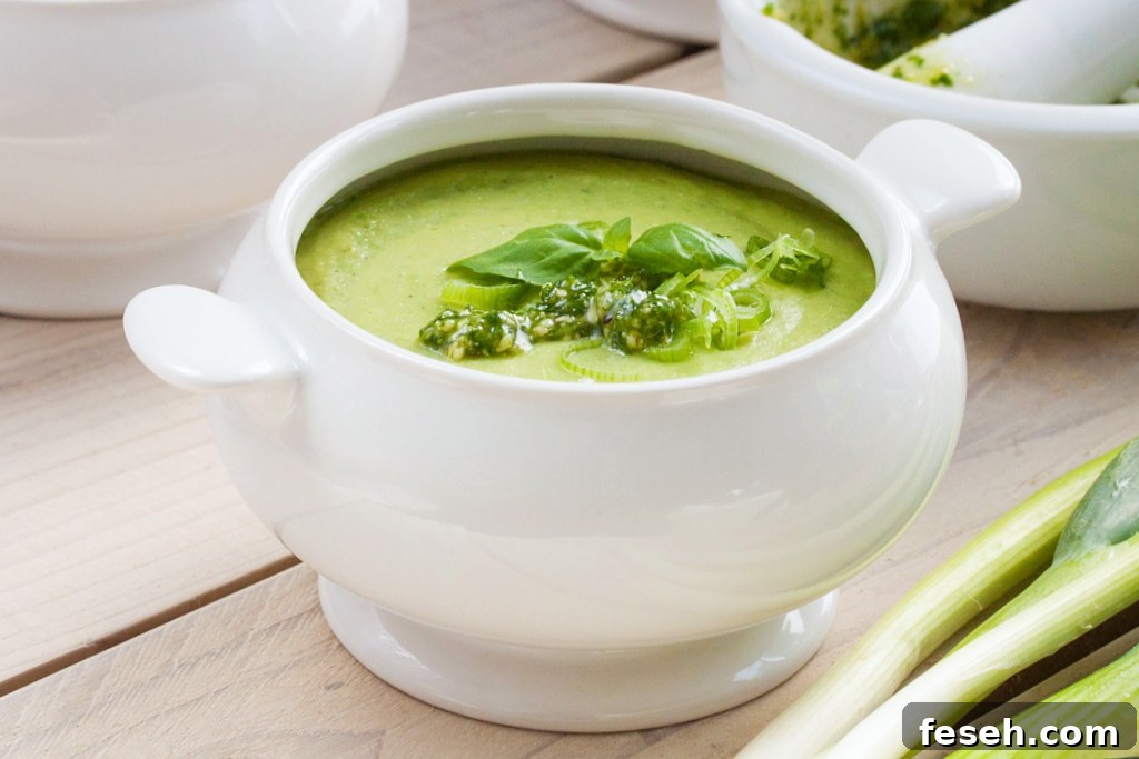 Quick and Easy Pea Soup with Basil Pesto