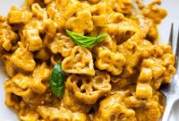 Creamy Zucchini and Basil Pasta Recipe for Summer Nights
