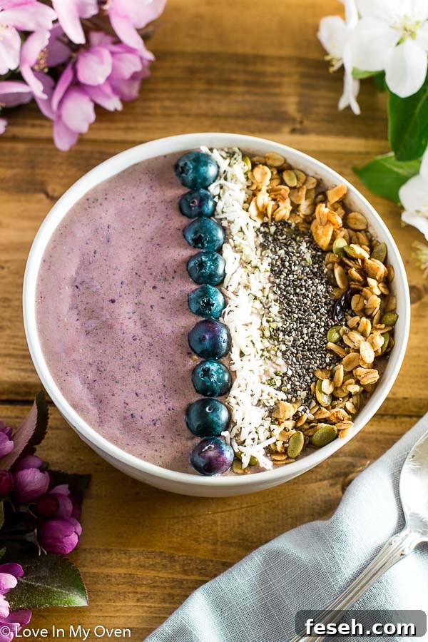 coconut-cherry smoothie bowl