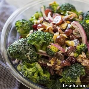 This Broccoli Bacon and Grape Salad combines crisp broccoli, crunchy bacon, sweet red grapes all in a creamy dressing. | www.countrysidecravings.com