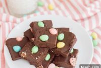 Creamy Easter Chocolate Fudge Recipe for Holiday Treats