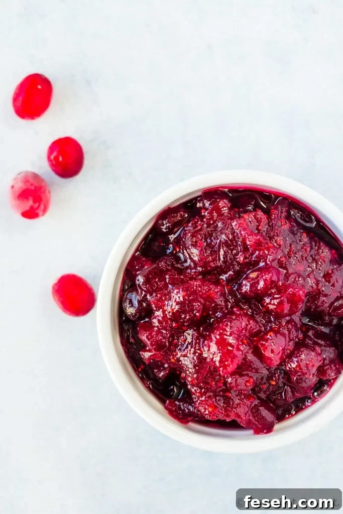 Easy to make, homemade orange cranberry sauce - only ten minutes and 3 ingredients!