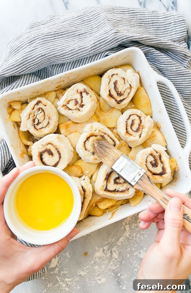 Easy Apple Cobbler Recipe with Cinnamon Rolls on Top