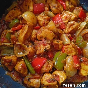 Image showing vibrant looking jalfrezi chicken in a pot.