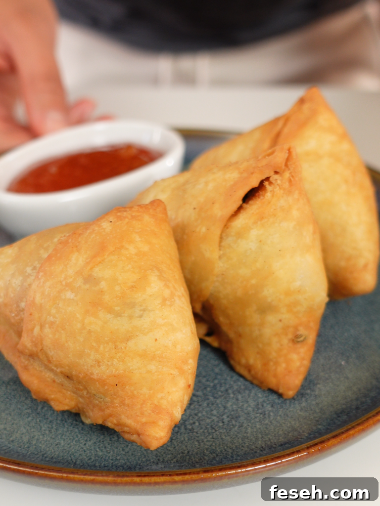 Ube samosa